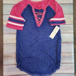 NWT Wishful Park Navy and Fuchsia Top